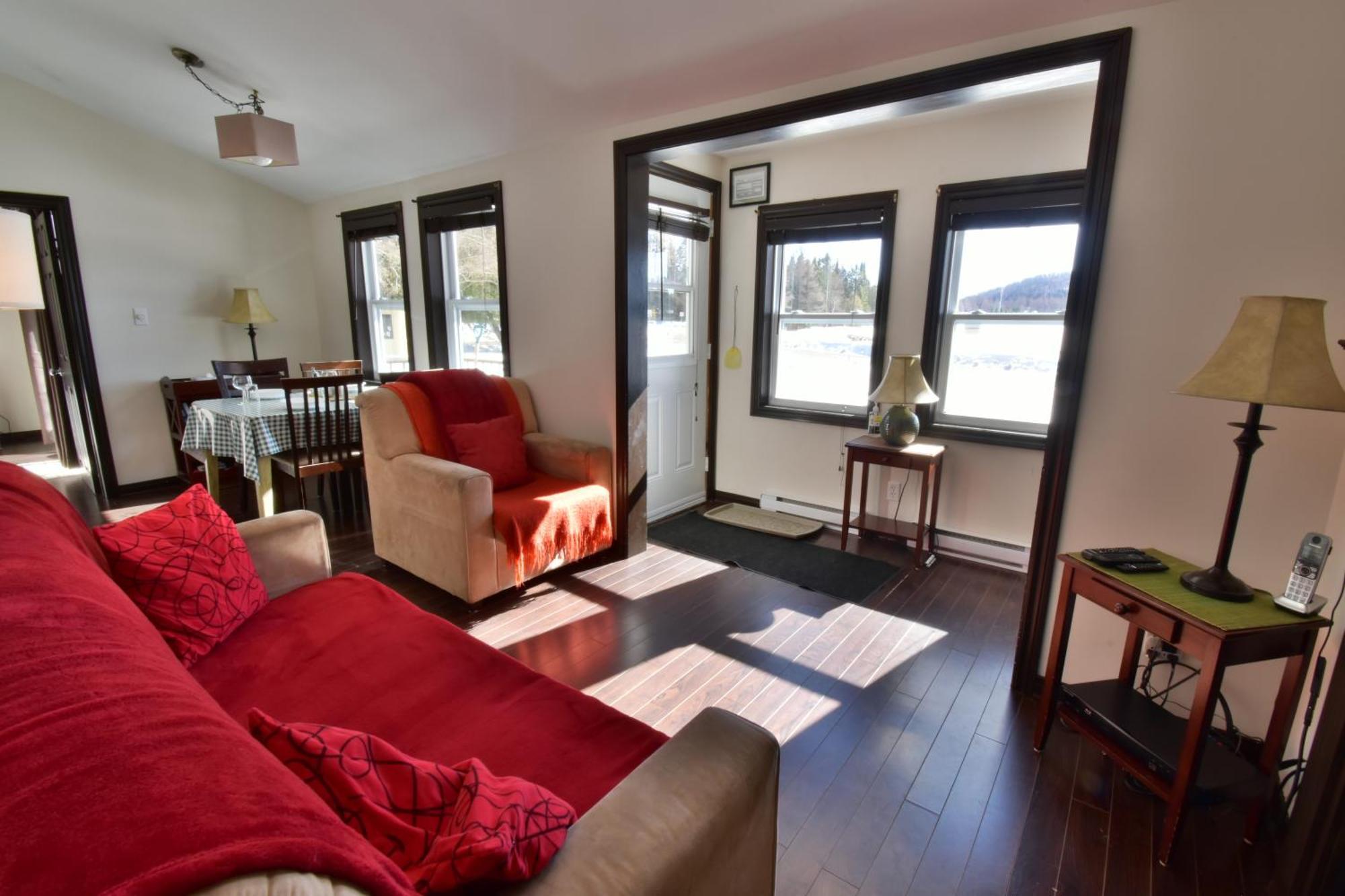 Emme Chalets Sainte-Lucie-de-Doncaster Exteriér fotografie