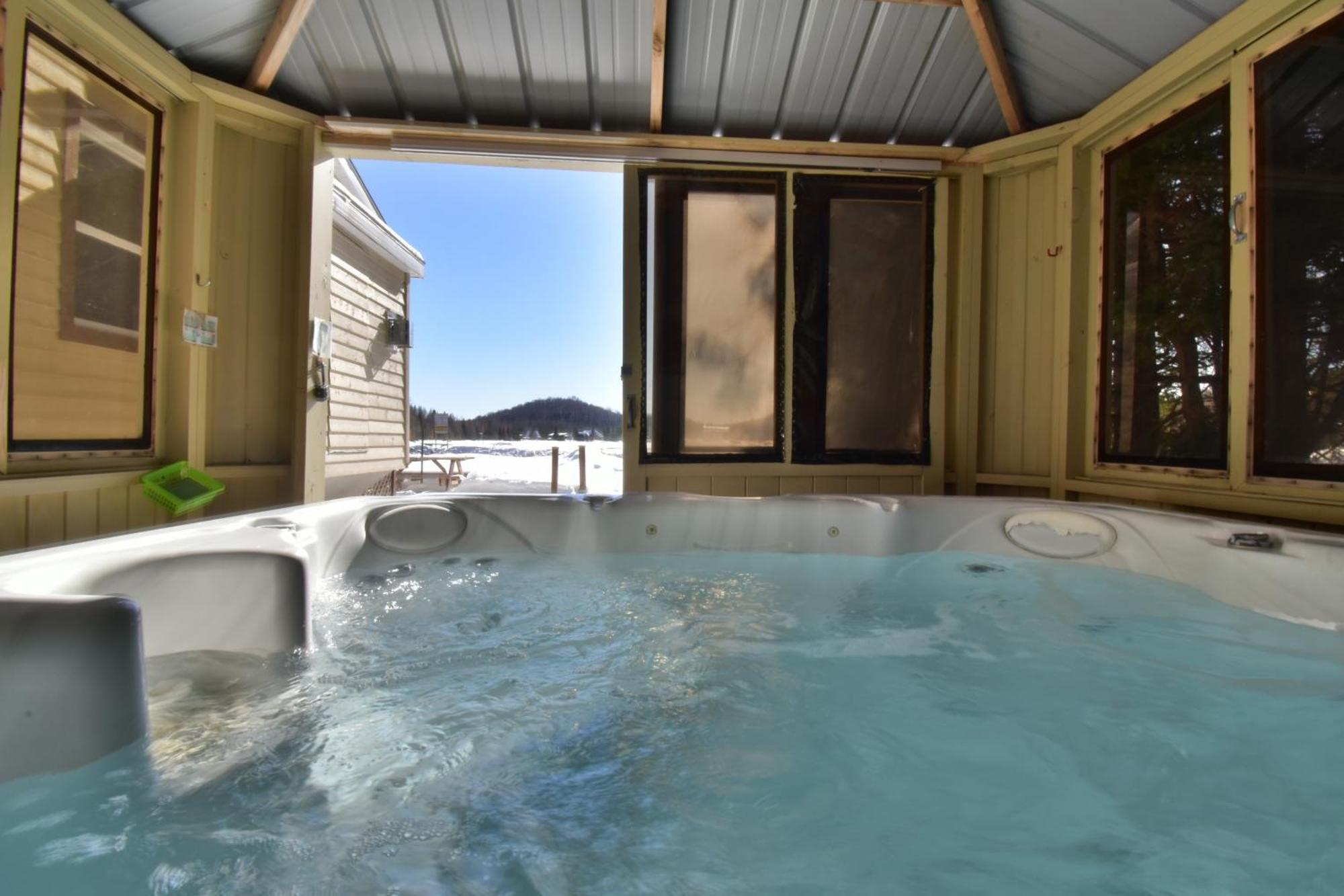 Emme Chalets Sainte-Lucie-de-Doncaster Exteriér fotografie