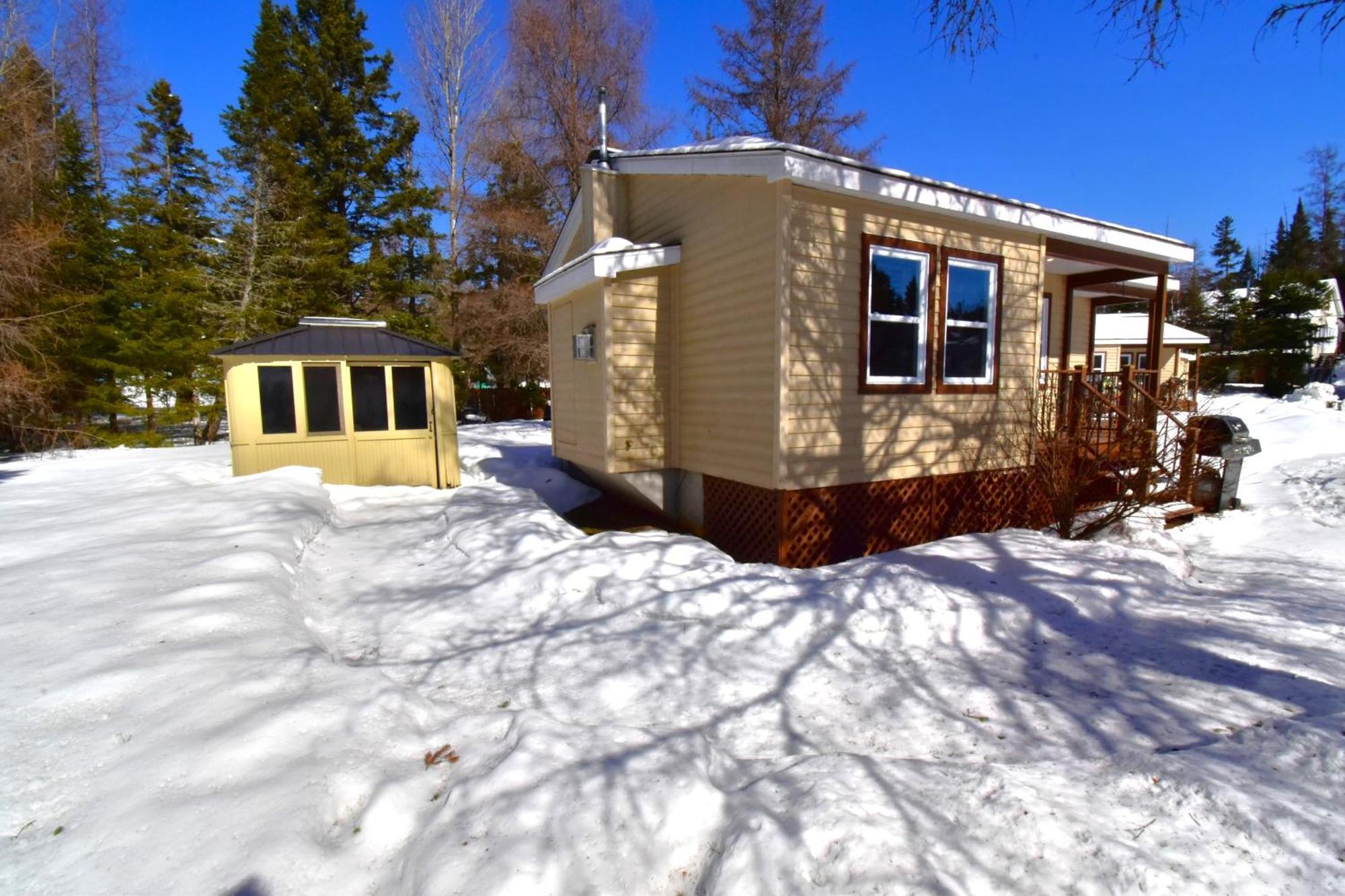 Emme Chalets Sainte-Lucie-de-Doncaster Exteriér fotografie