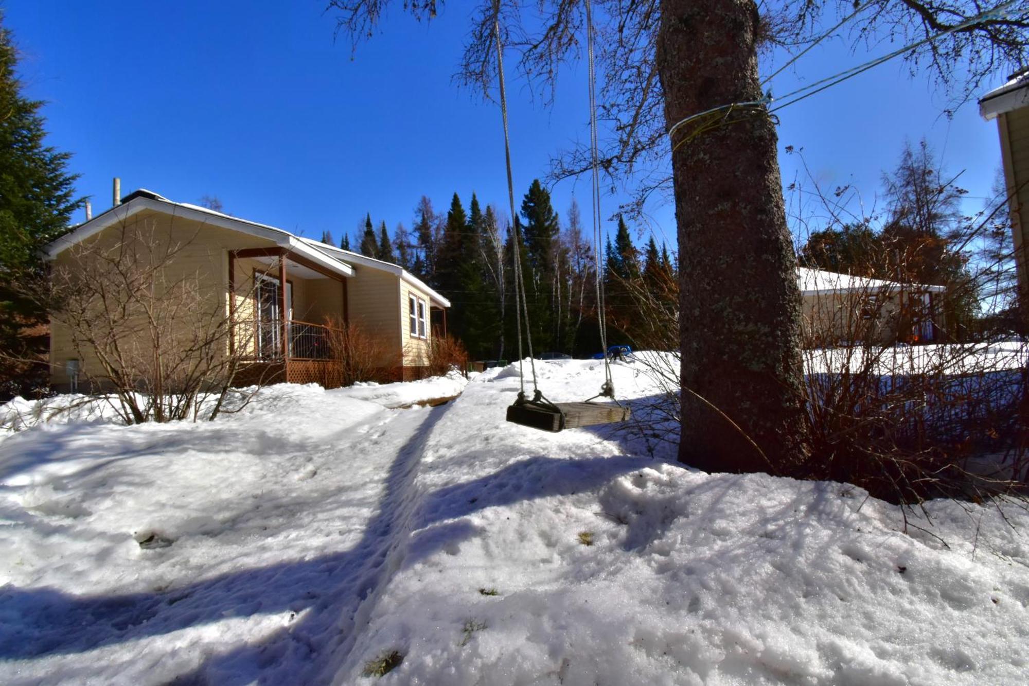 Emme Chalets Sainte-Lucie-de-Doncaster Exteriér fotografie