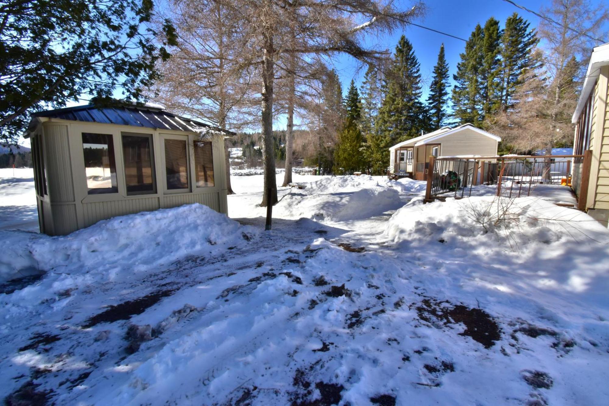 Emme Chalets Sainte-Lucie-de-Doncaster Exteriér fotografie