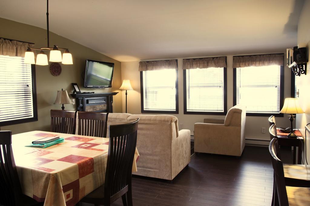 Emme Chalets Sainte-Lucie-de-Doncaster Pokoj fotografie